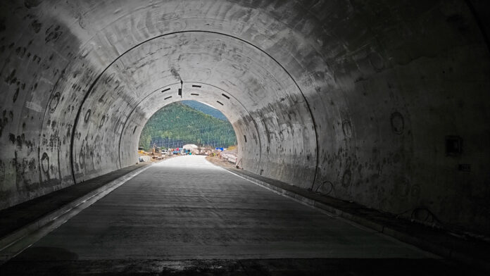 Tunel Čebrať